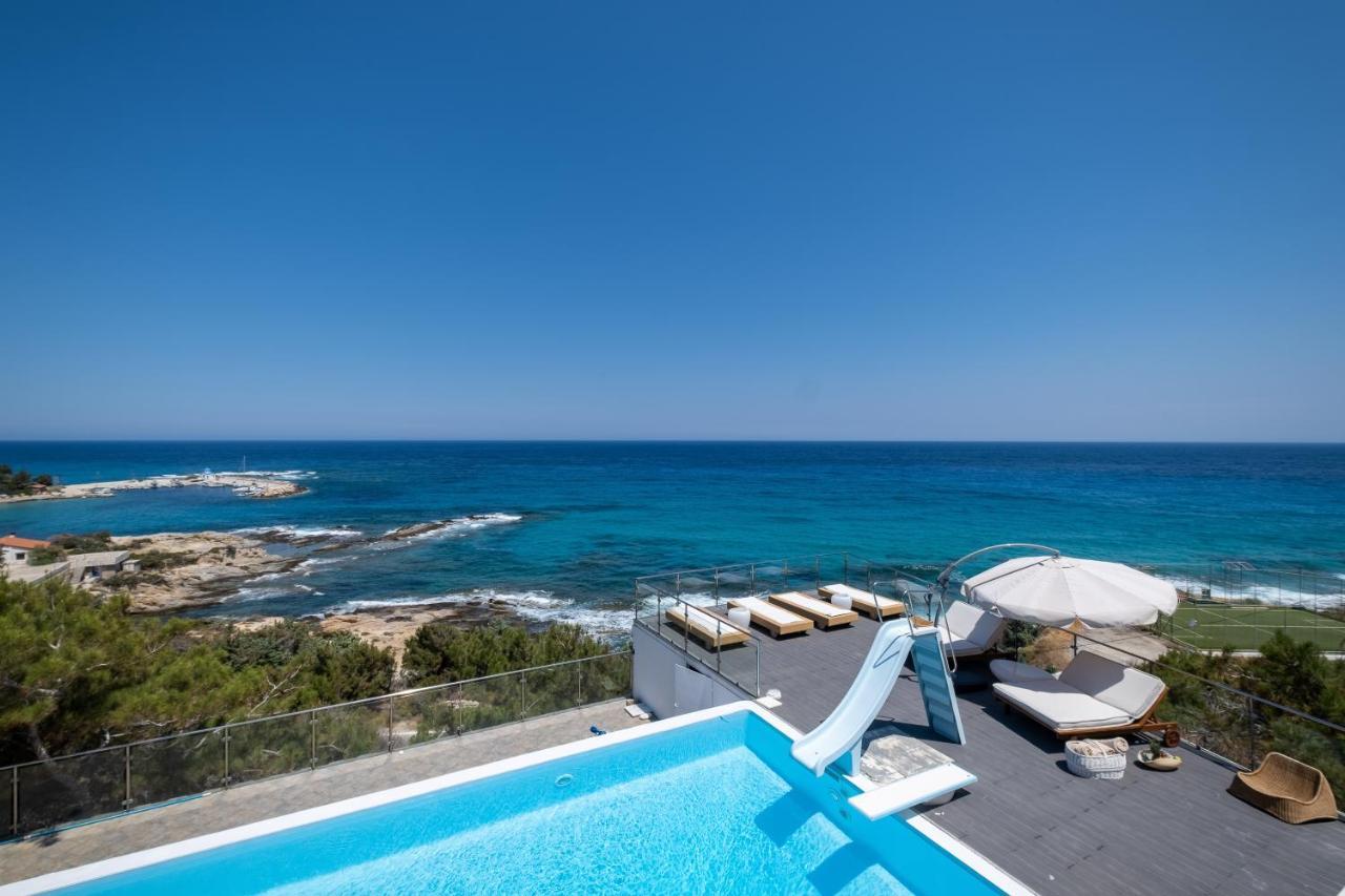 Icarus Luxury Beachfront Villa Gialiskari  Buitenkant foto