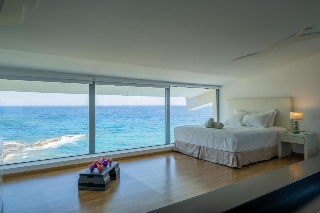 Icarus Luxury Beachfront Villa Gialiskari  Buitenkant foto