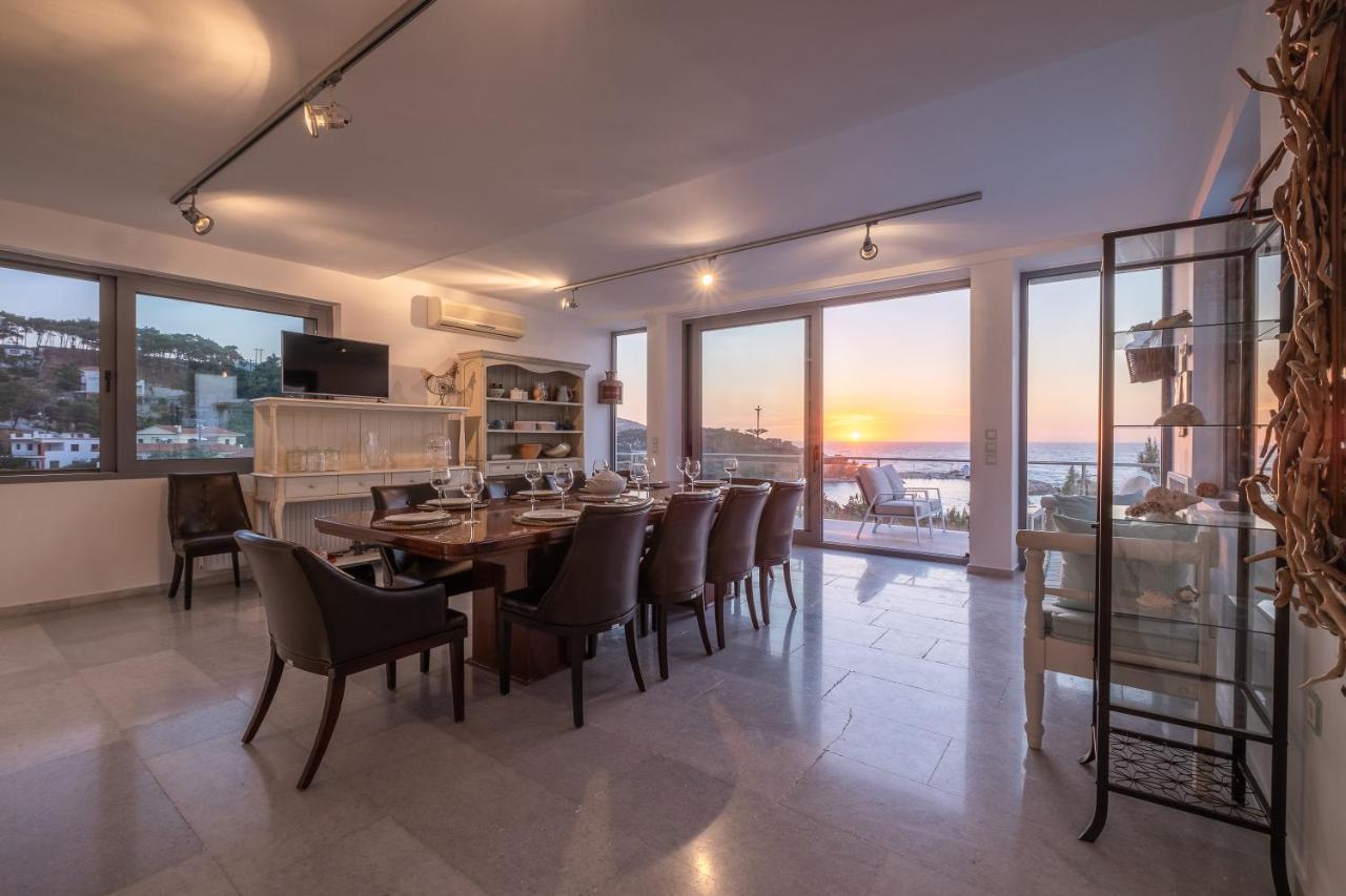 Icarus Luxury Beachfront Villa Gialiskari  Buitenkant foto